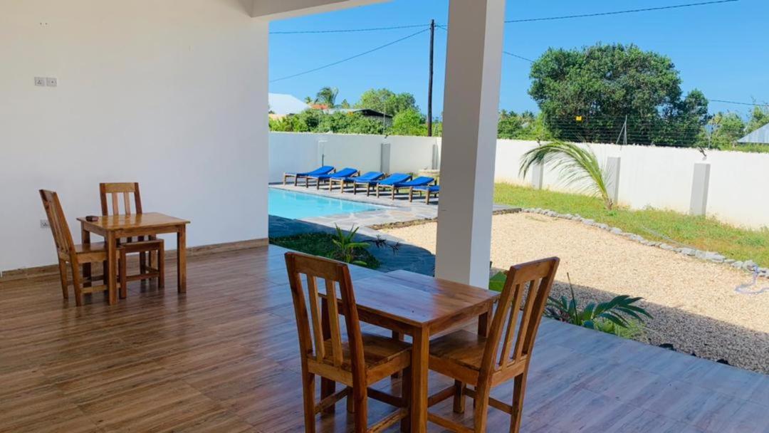 Bed & Breakfast Liam Zanzibar 3*